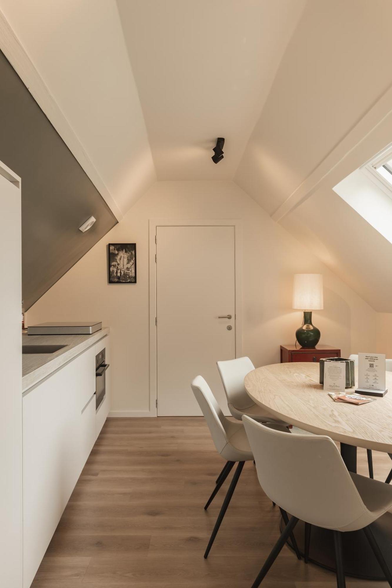 Highest Five By Romy&Travis Apartment Bruges Luaran gambar